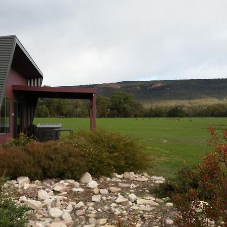 Villa Blaze Rock Retreat à Halls Gap Extérieur photo